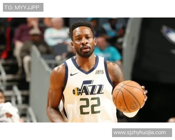 赫伯特琼斯的篮球之路与成长历程揭秘